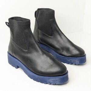 Secret Celebrity Chelsea Boots, Black, Women's 11